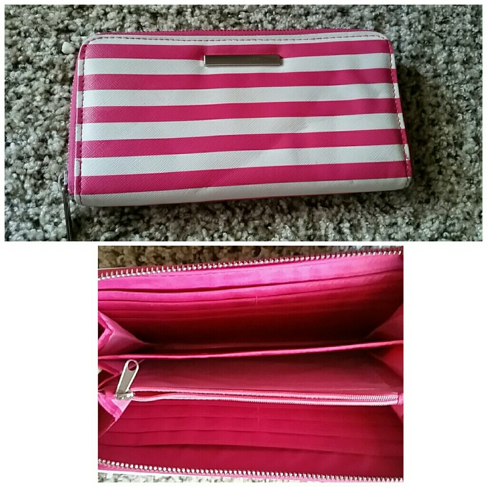 Striped wallet